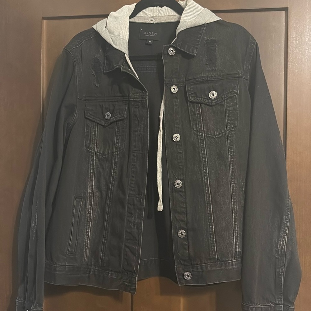 Denim
Jacket